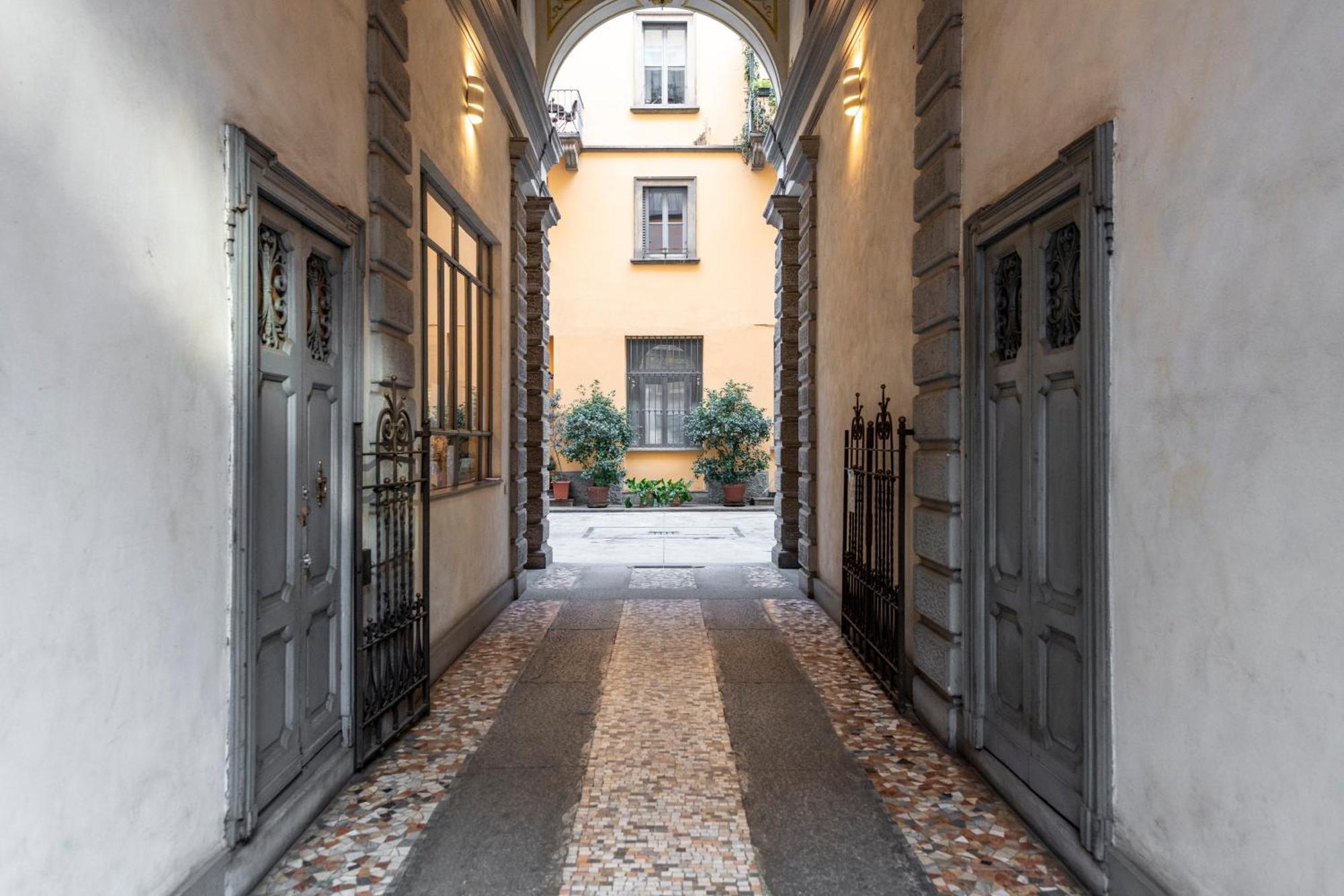 Bright Mini Studio In The Heart Of Milano Dış mekan fotoğraf